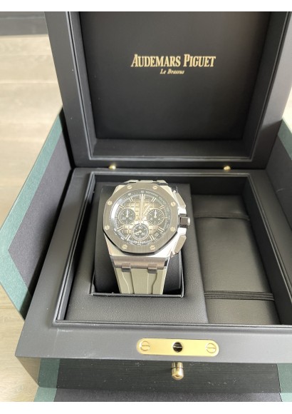 Audemars Piguet Royal Oak Offshore Chronograph - with Box and