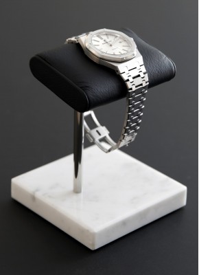 Louis Vuitton Tambour GMT Q1131 -  - Meents & Bakker