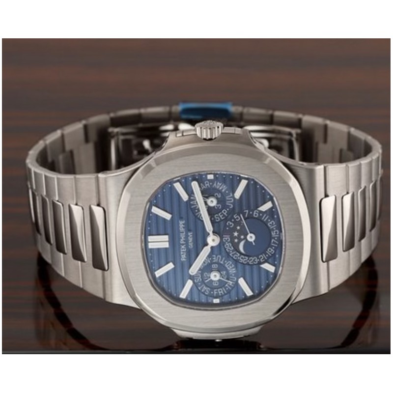 Patek Philippe Unworn 2022 Nautilus 5740/1G